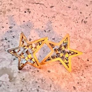 Star Shaped Post Earrings.
